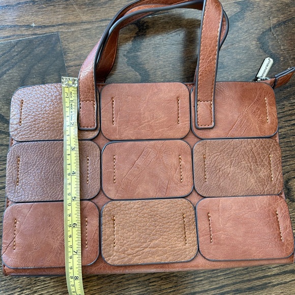 Montana West Tan Leather Bag with Zipper - Picture 8 of 9